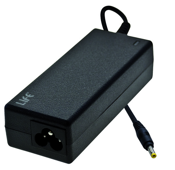 ALIMEN.SWITC.NOTEBOOK  67W MAX, OUT 19V (3,5A), PER ASUS CON PLUG 3,7x1,7mm