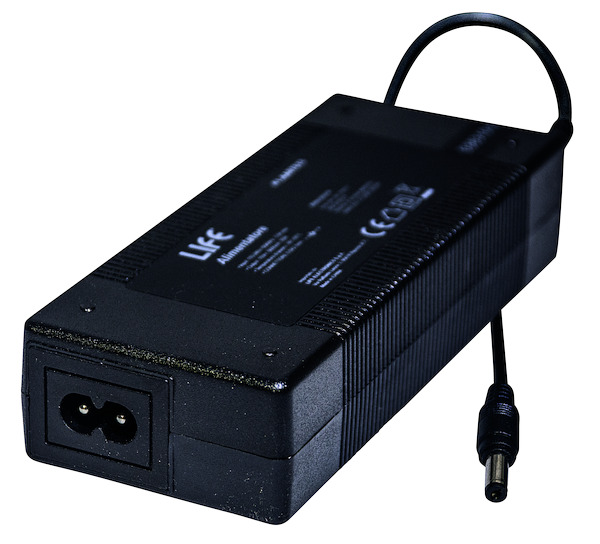ALIMENTATORE SWITCHING 18Vdc 5A (90W) CON CONNETTORE 5.5X2.1mm