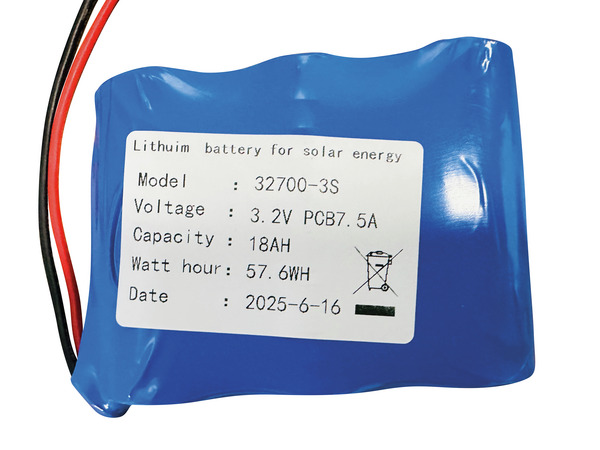 Batteria di ricambio  LiFePO4 3,2V 18Ah, per proiettori serie 39.9FB4200-